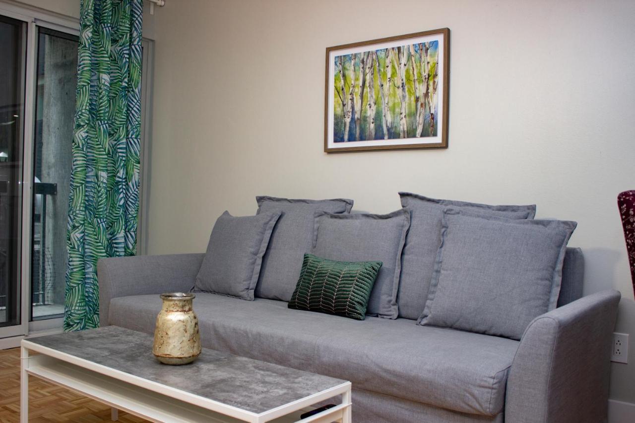 Sweet Suites In Apartamento Montreal