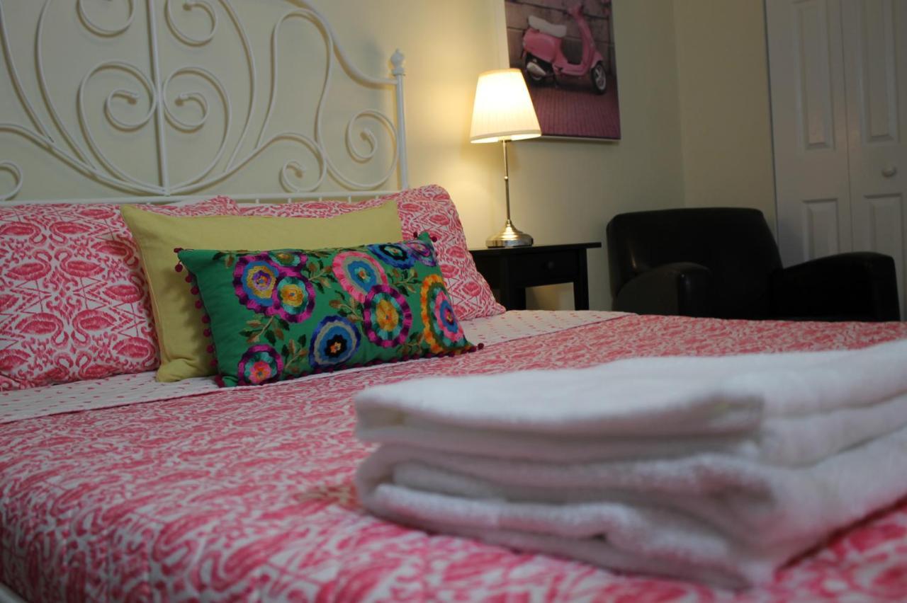 Sweet Suites In Apartamento Montreal